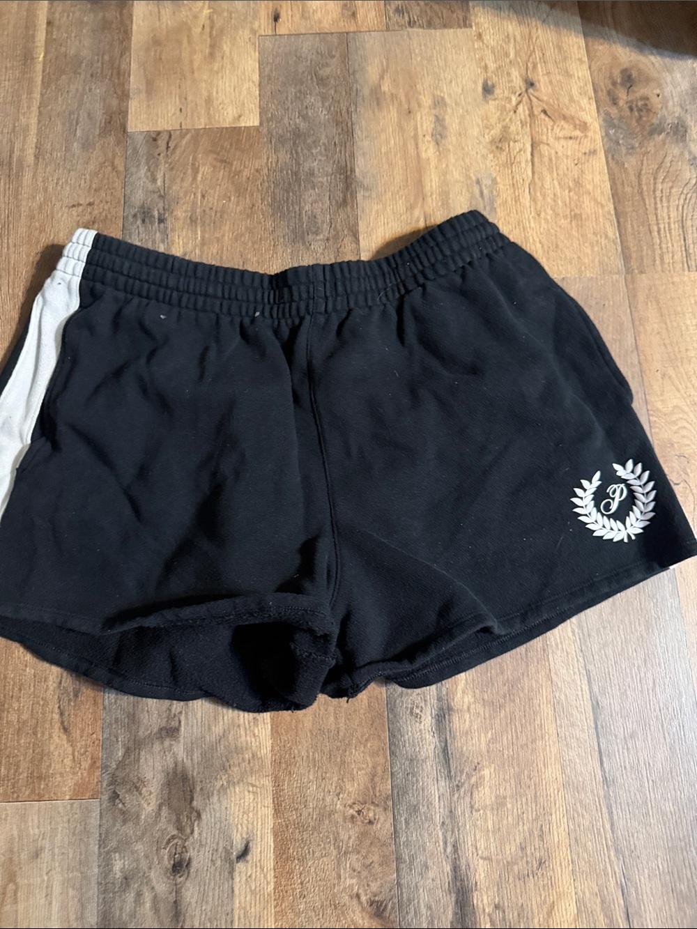 Victoria’s Secret PINK black shorts size large